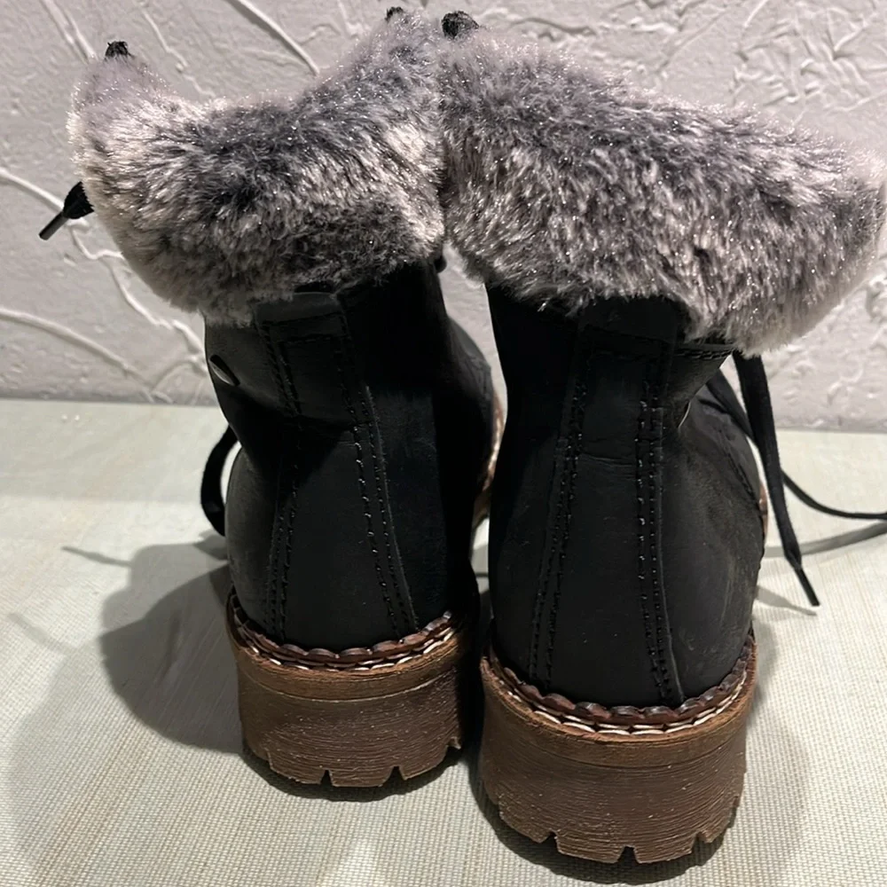 Pajar lace‎ up winter booties USA size 6,5